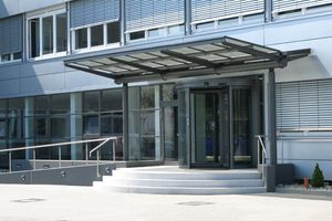 [Translate to English:] Bürogebäude Hellmann