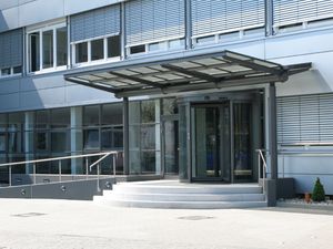 [Translate to English:] Bürogebäude Hellmann